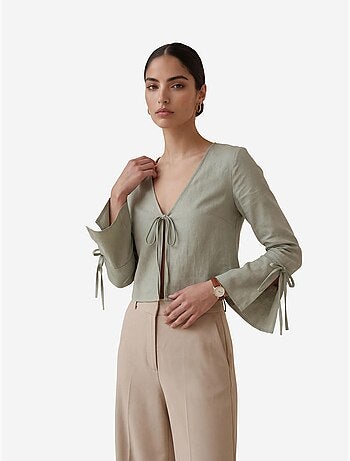Chemise en lin courte à col en v et détail nœud papillon my fashion