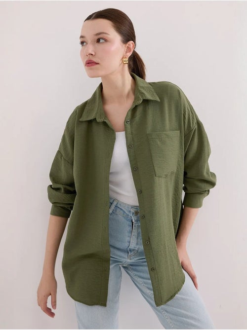 Chemise en mélange de lin avec fermeture à boutons bdart - Kiabi Chemise en mélange de lin avec fermeture à boutons bdart - Kiabi