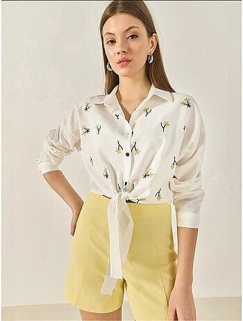 Chemise en popeline brodée avec fermeture à boutons lucci
