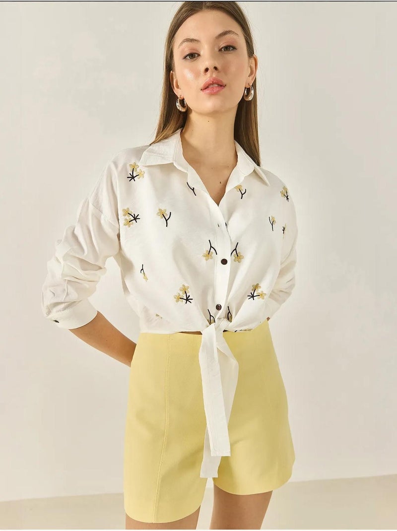 Chemise en popeline brodée avec fermeture à boutons lucci Blanc - Kiabi