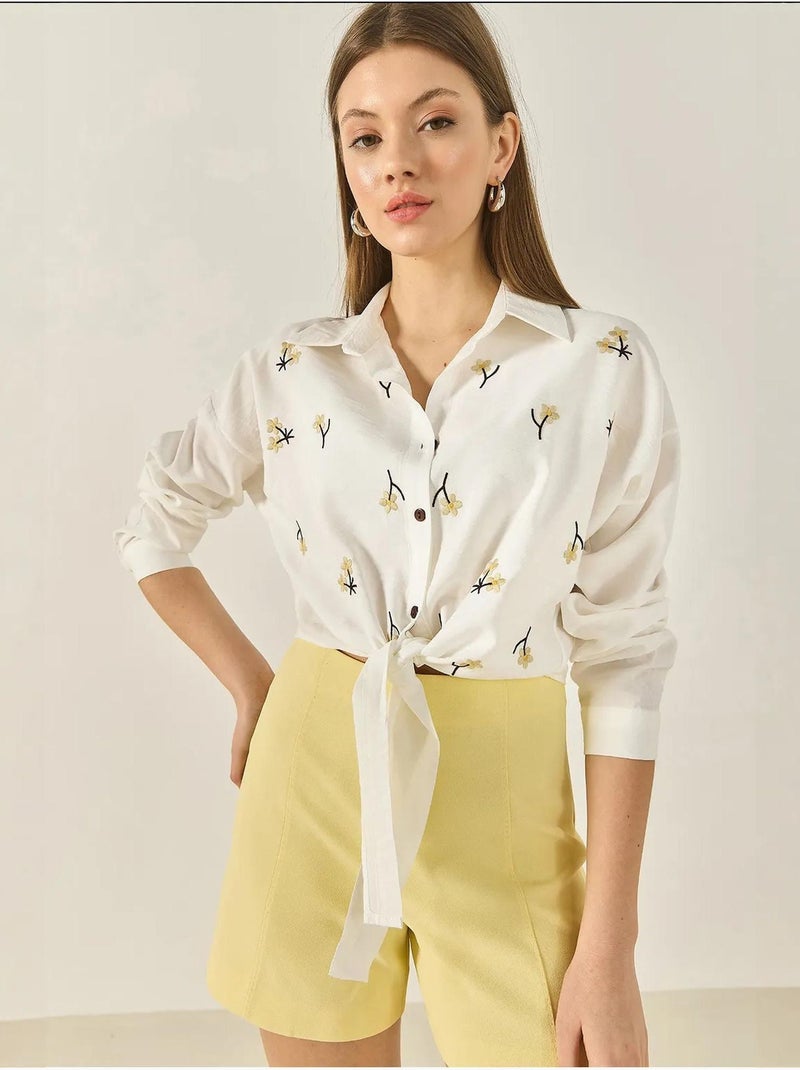 Chemise en popeline brodée avec fermeture à boutons lucci Blanc - Kiabi