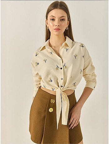 Chemise en popeline brodée avec fermeture à boutons lucci