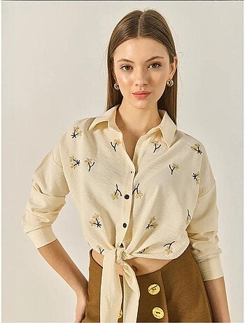 Chemise en popeline brodée avec fermeture à boutons lucci