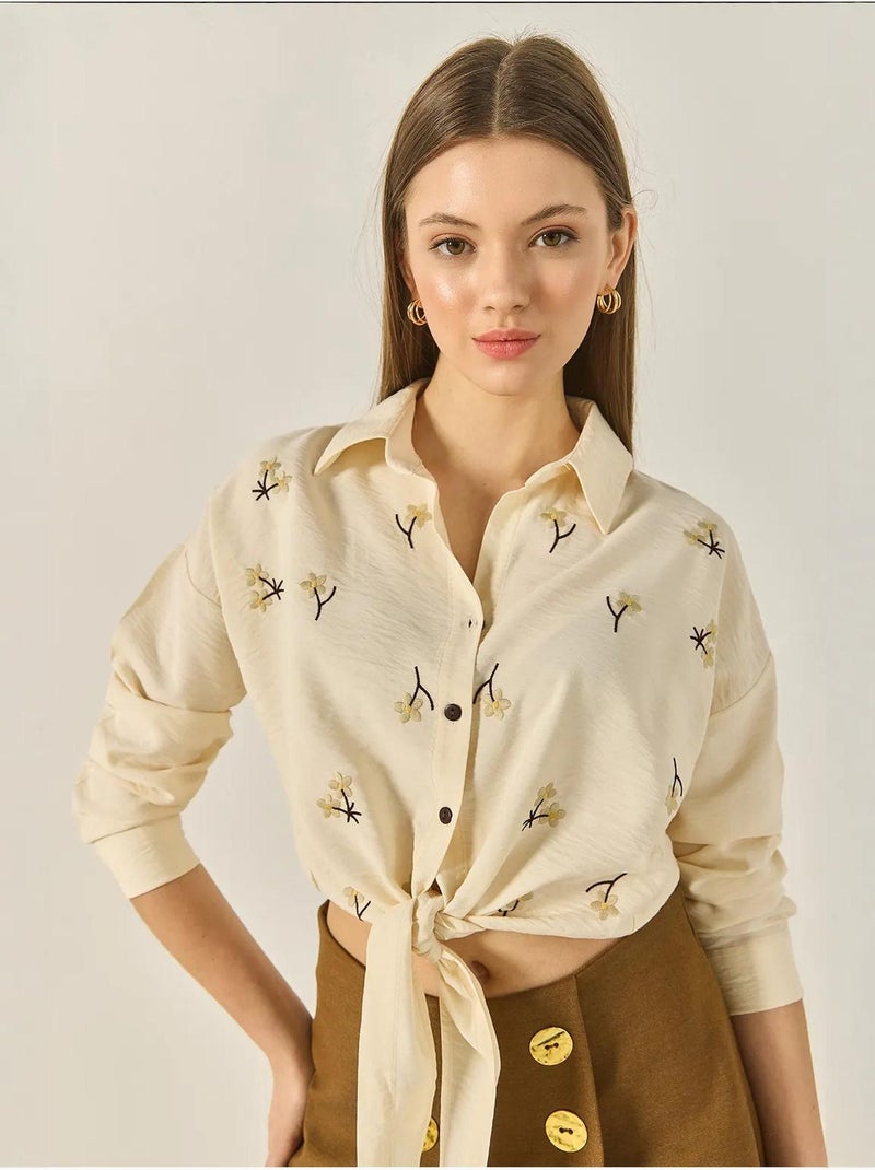 Chemise en popeline brodée avec fermeture à boutons lucci Crème - Kiabi