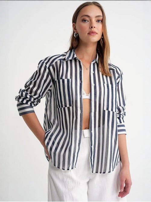 Chemise en popeline rayée avec poche mixray - Kiabi Chemise en popeline rayée avec poche mixray - Kiabi
