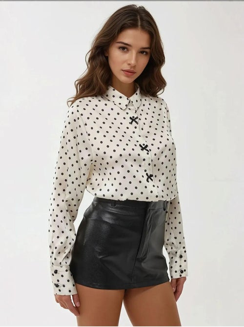 Chemise en satin à pois et boutons - Kiabi
