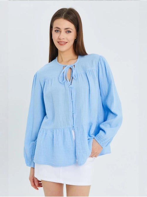 Chemise en seersucker à manches trois-quarts et col ras du cou avec détails de reliure mixray - Kiabi Chemise en seersucker à manches trois-quarts et col ras du cou avec détails de reliure mixray - Kiabi