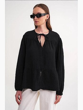 Chemise en seersucker à manches trois-quarts et col ras du cou avec détails de reliure mixray