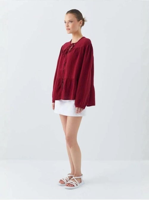 Chemise en seersucker à manches trois-quarts et col ras du cou avec détails de reliure mixray - Kiabi Chemise en seersucker à manches trois-quarts et col ras du cou avec détails de reliure mixray - Kiabi