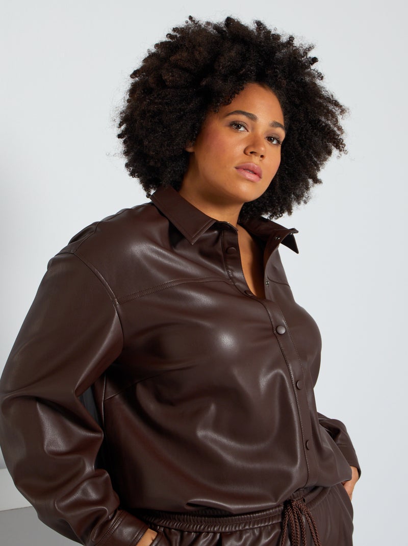 Chemise en simili marron - Kiabi