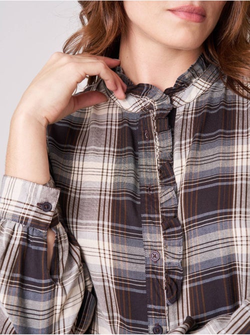 Chemise femme à carreaux en 100% coton 'deeluxe' - Kiabi Chemise femme à carreaux en 100% coton 'deeluxe' - Kiabi