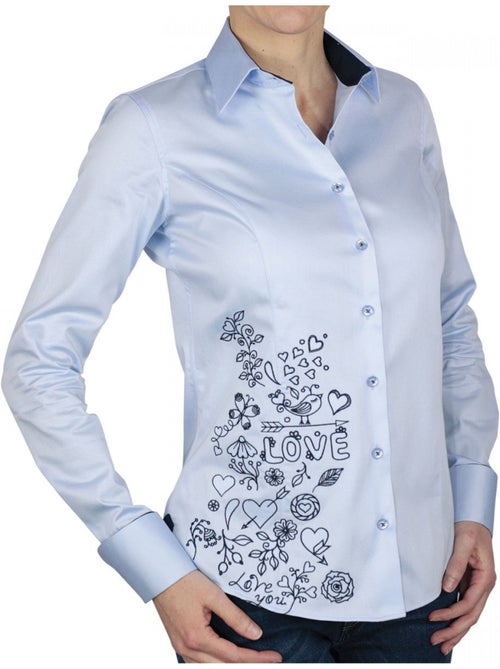 Chemise femme brodée coupe cintrée LOVE Andrew Mac Allister - Kiabi Chemise femme brodée coupe cintrée LOVE Andrew Mac Allister - Kiabi
