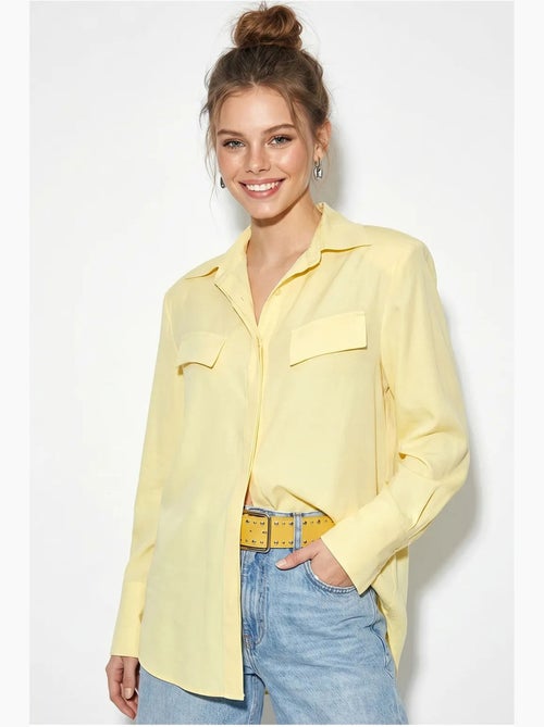 Chemise femme coupe regular en crêpe tissé lucci - Kiabi Chemise femme coupe regular en crêpe tissé lucci - Kiabi