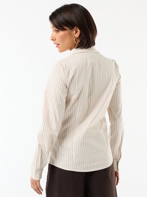 Chemise fittée col italien - Kiabi Chemise fittée col italien - Kiabi