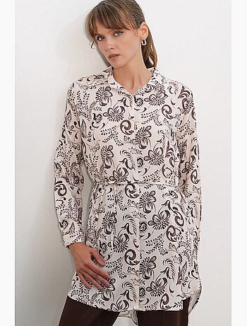 Chemise longue en viscose crêpe à fleurs avec ceinture bdart