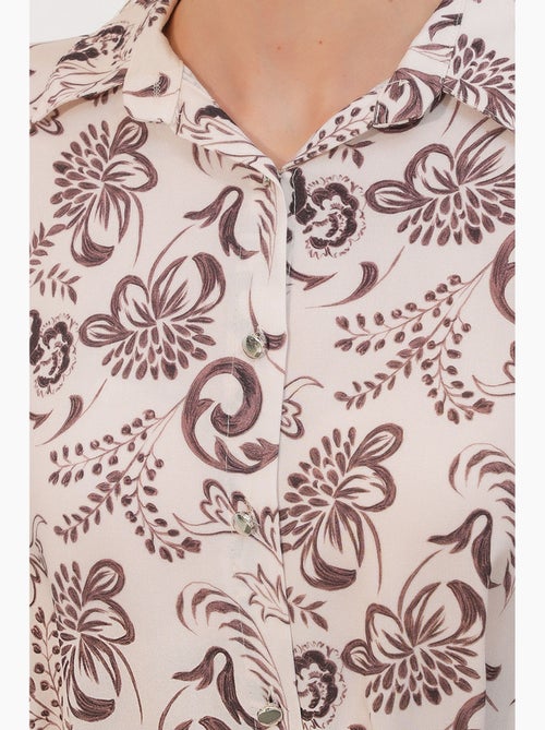Chemise longue en viscose crêpe à fleurs avec ceinture bdart - Kiabi Chemise longue en viscose crêpe à fleurs avec ceinture bdart - Kiabi