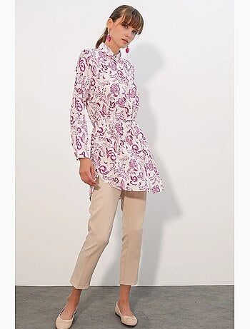 Chemise longue en viscose crêpe à fleurs avec ceinture bdart