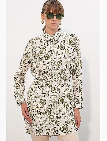 Chemise longue en viscose crêpe à fleurs avec ceinture bdart