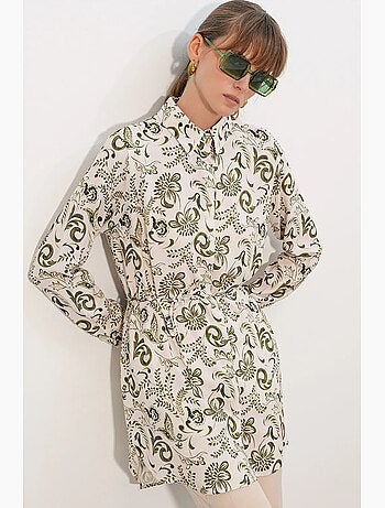 Chemise longue en viscose crêpe à fleurs avec ceinture bdart