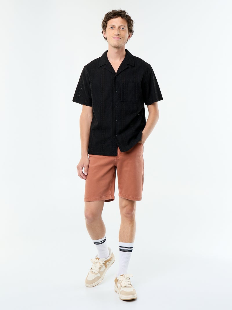 Chemise manches courtes à broderie anglaise Noir - Kiabi