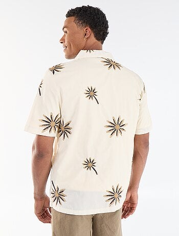 Chemise manches courtes à motif brodé