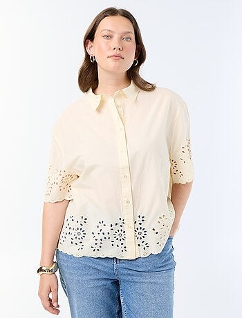 Chemise manches courtes avec broderie ajourée