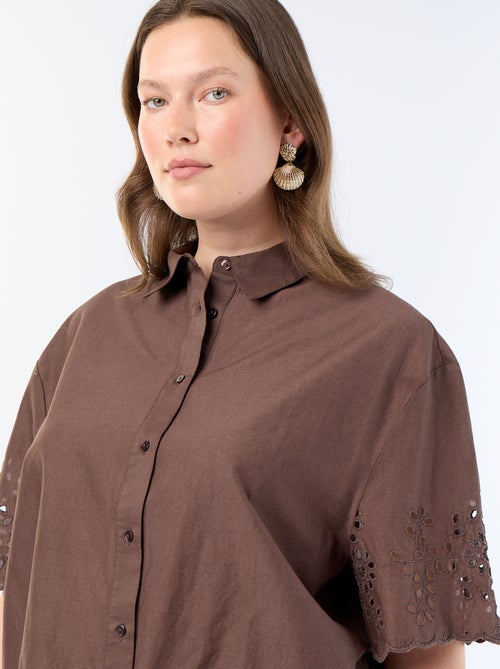 Chemise manches courtes avec broderie ajourée - Kiabi Chemise manches courtes avec broderie ajourée - Kiabi