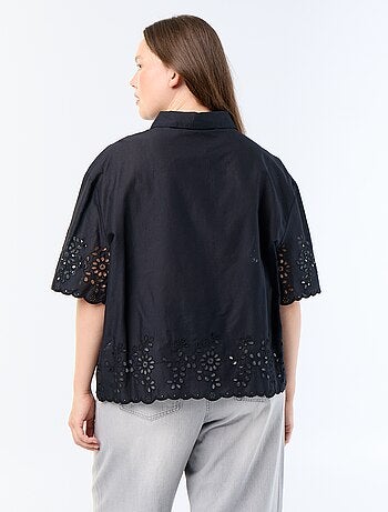 Chemise manches courtes avec broderie ajourée
