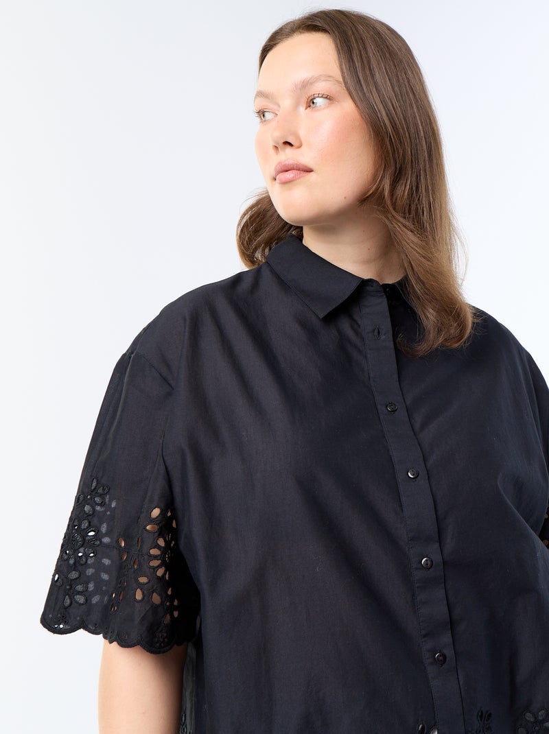 Chemise manches courtes avec broderie ajourée Noir - Kiabi