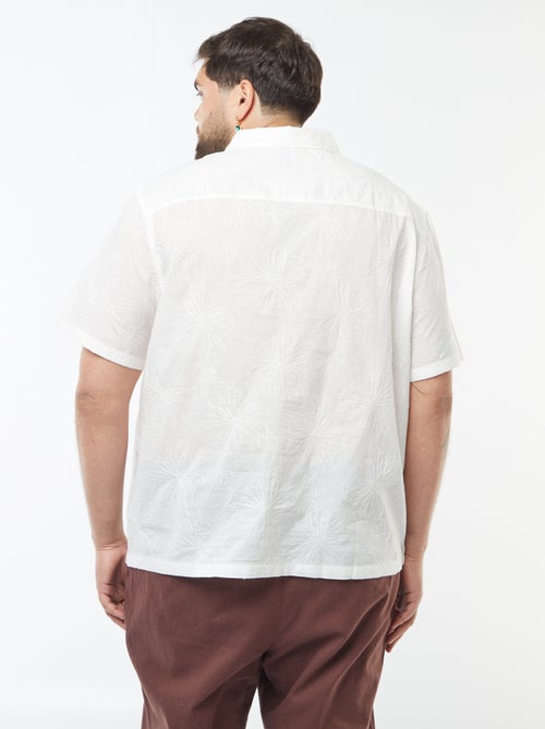 Chemise manches courtes avec broderies fleurs all over - Kiabi