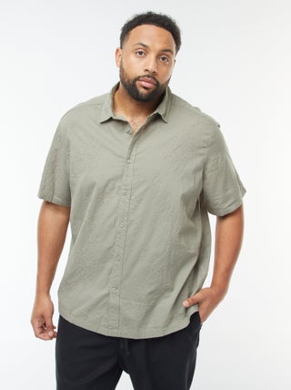 Chemise manches courtes avec broderies fleurs all over