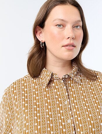 Chemise manches courtes avec imprimé brodé