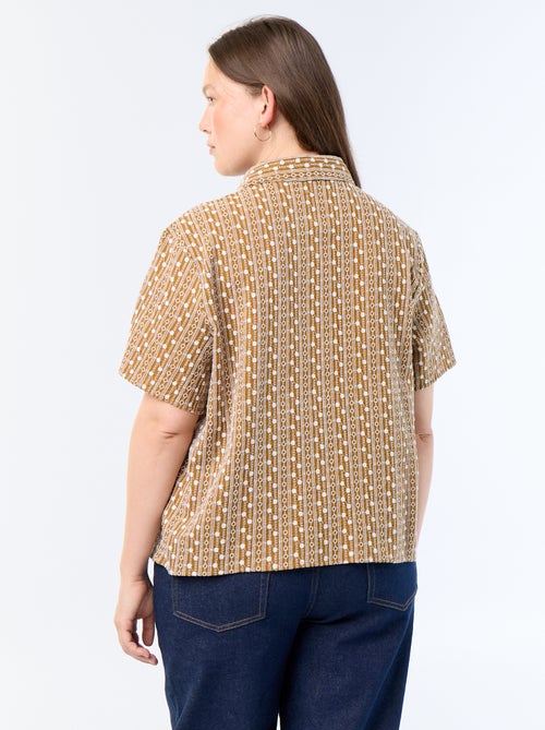 Chemise manches courtes avec imprimé brodé - Kiabi