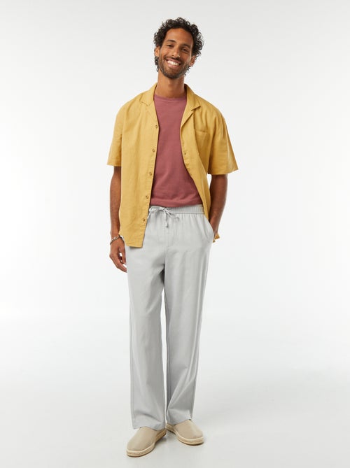 Chemise manches courtes avec poche poitrine - Kiabi