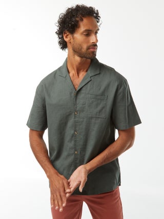 Chemise manches courtes avec poche poitrine