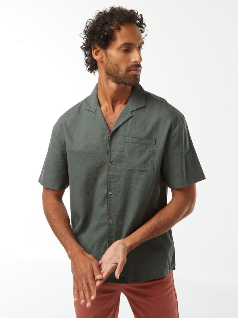 Chemise manches courtes avec poche poitrine Kaki - Kiabi