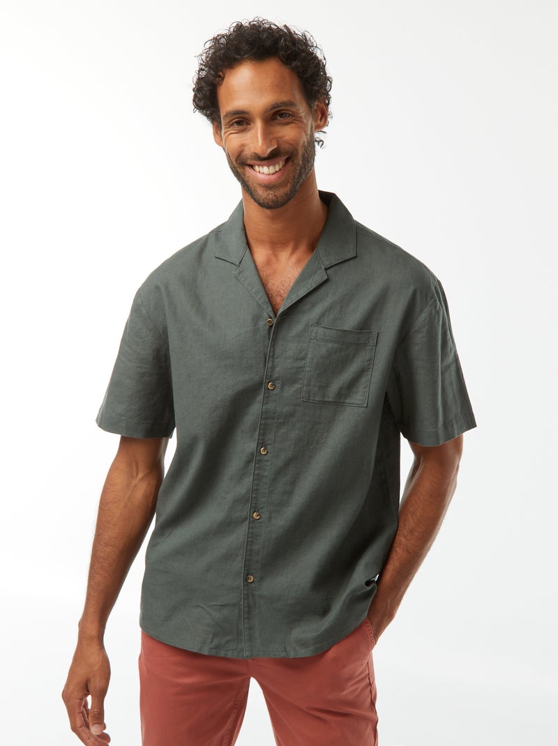 Chemise manches courtes avec poche poitrine Kaki - Kiabi