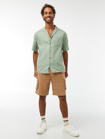 Chemise manches courtes avec poche poitrine