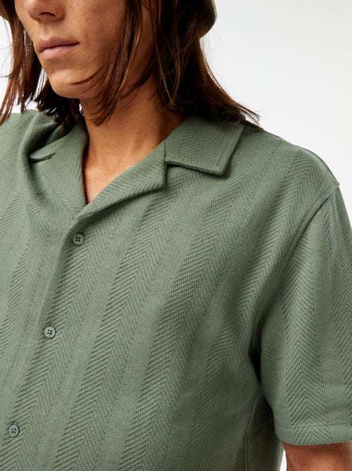 Chemise manches courtes en maille ajourée - Kiabi
