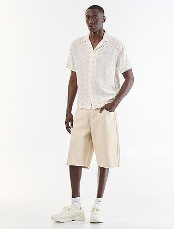 Chemise manches courtes en maille fantaisie avec broderies