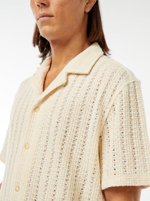 Chemise manches courtes en matière ajourée - Kiabi