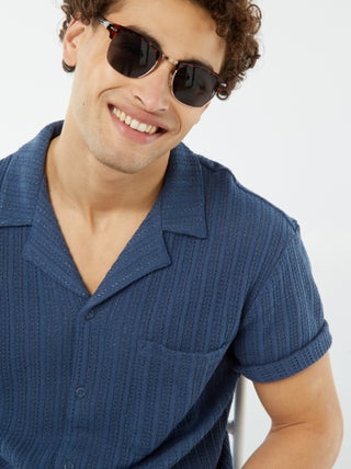 Chemise manches courtes en matière ajourée