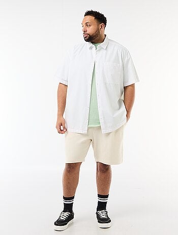 Chemise manches courtes en matière crépon