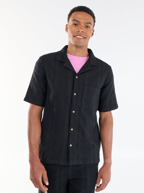 Chemise manches courtes en matière fantaisie - Kiabi Chemise manches courtes en matière fantaisie - Kiabi
