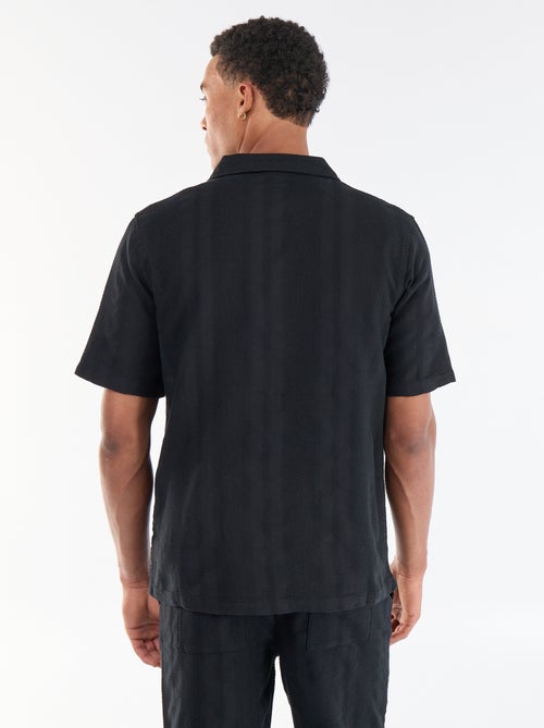 Chemise manches courtes en matière fantaisie - Kiabi Chemise manches courtes en matière fantaisie - Kiabi