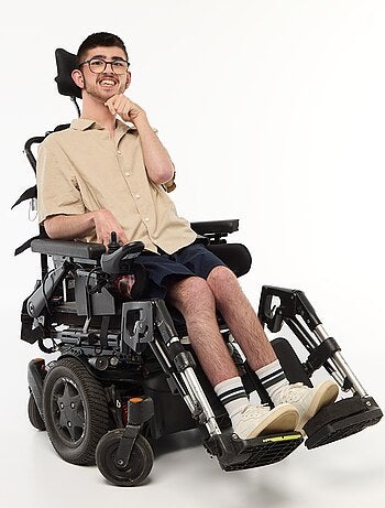 Chemise manches courtes unie en lin mélangé - collection facile à enfiler