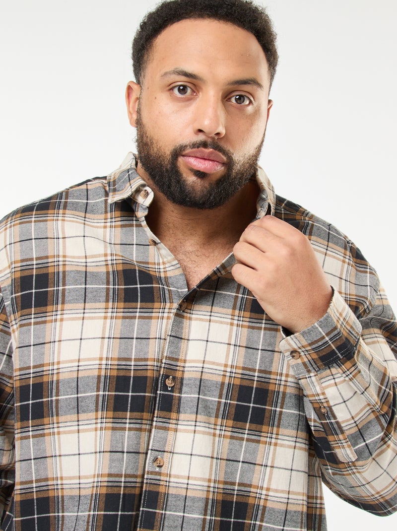 Chemise manches longues à motif à carreaux Beige - Kiabi