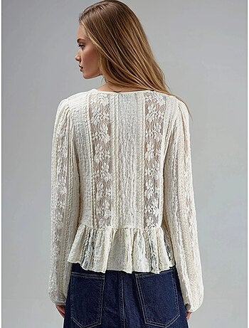 Chemise nouée à col en v et dentelle à volants busem
