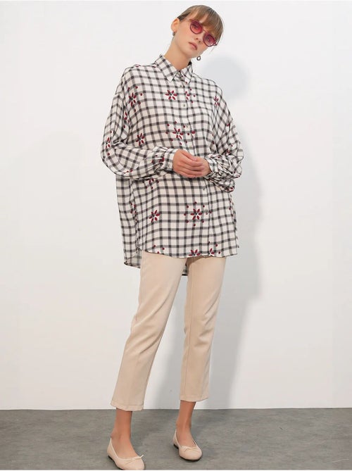 Chemise oversize à carreaux en crêpe bdart - Kiabi Chemise oversize à carreaux en crêpe bdart - Kiabi