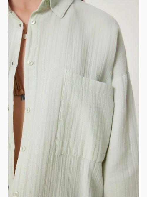 Chemise oversize en coton texturé avec poche istanbul - Kiabi Chemise oversize en coton texturé avec poche istanbul - Kiabi